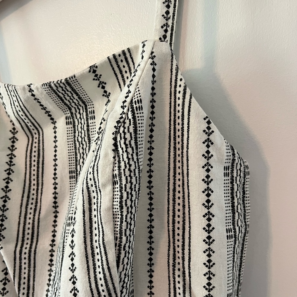 Jumpsuit - Picture 3 of 7